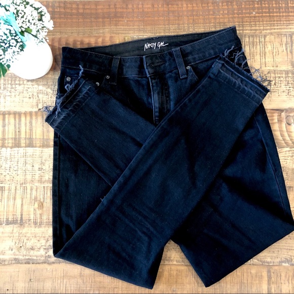 Nasty Gal black “Renegade” skinny jeans - Picture 11 of 11